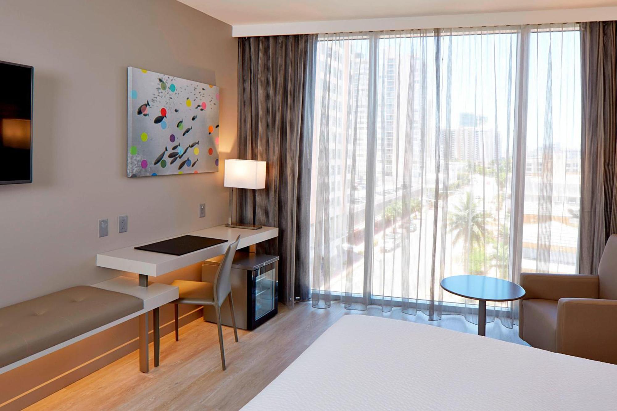Ac Hotel By Marriott Miami Beach Bagian luar foto