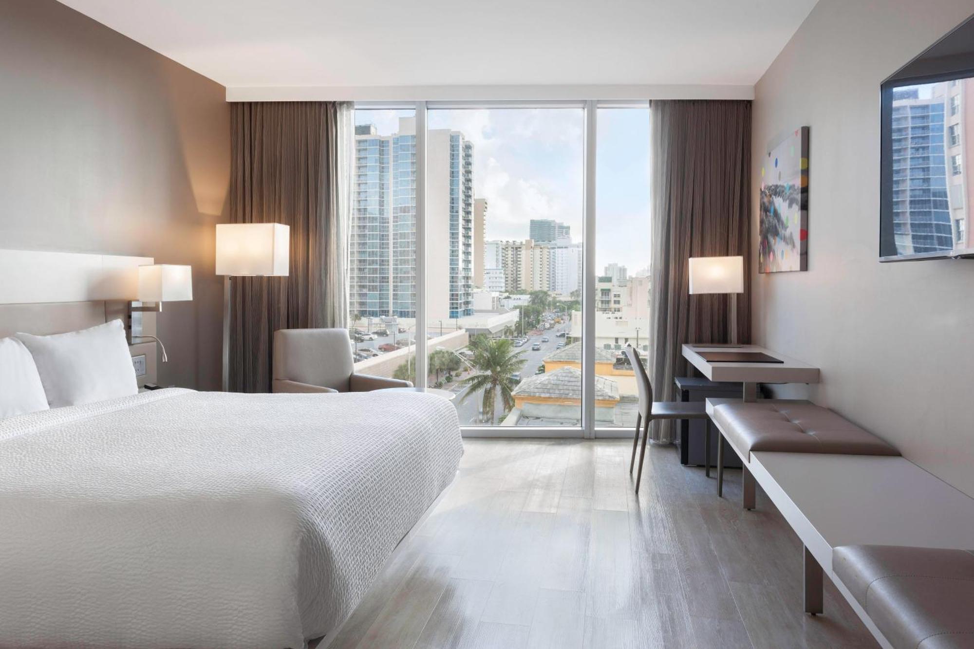 Ac Hotel By Marriott Miami Beach Bagian luar foto