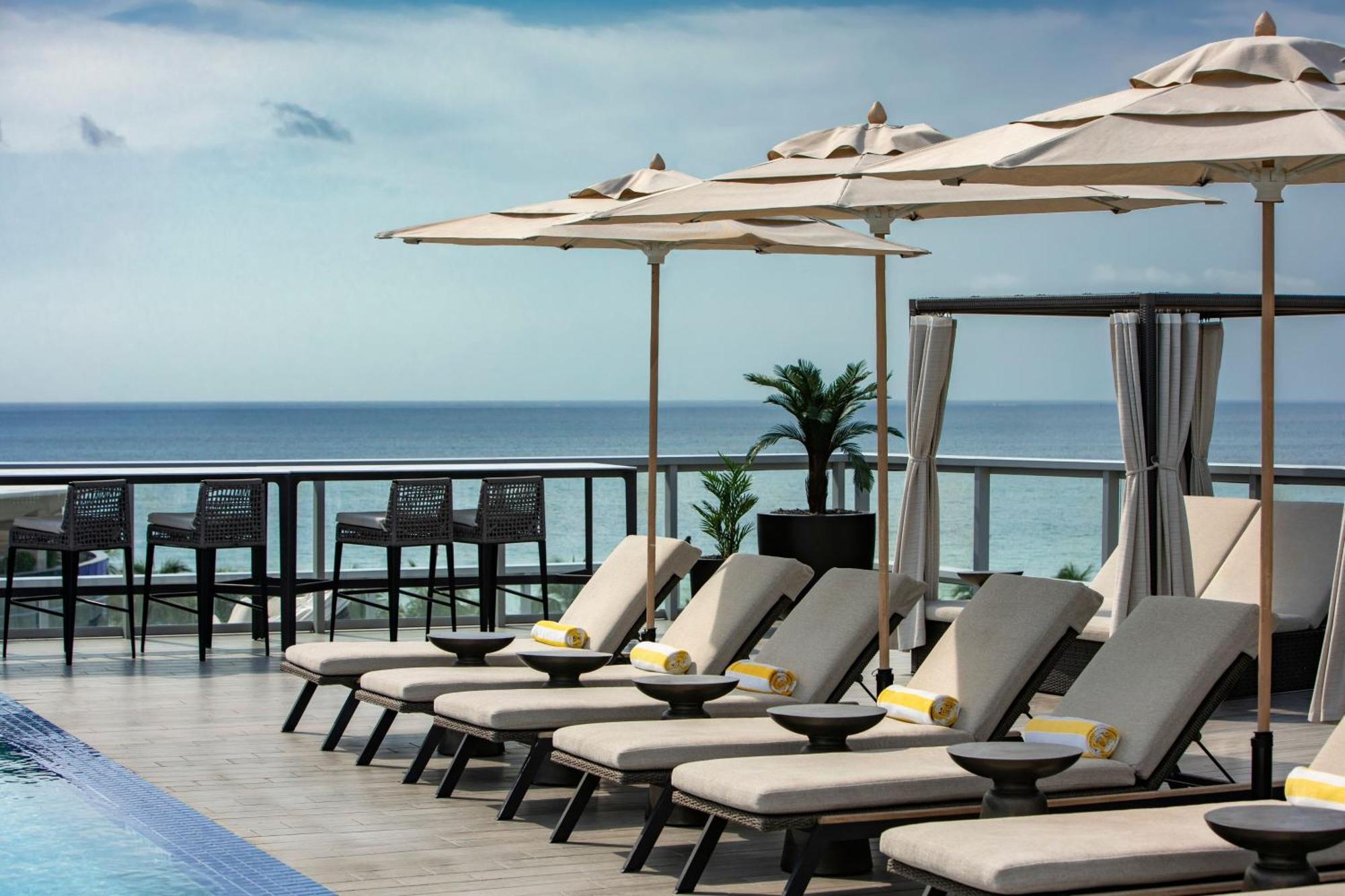 Ac Hotel By Marriott Miami Beach Bagian luar foto