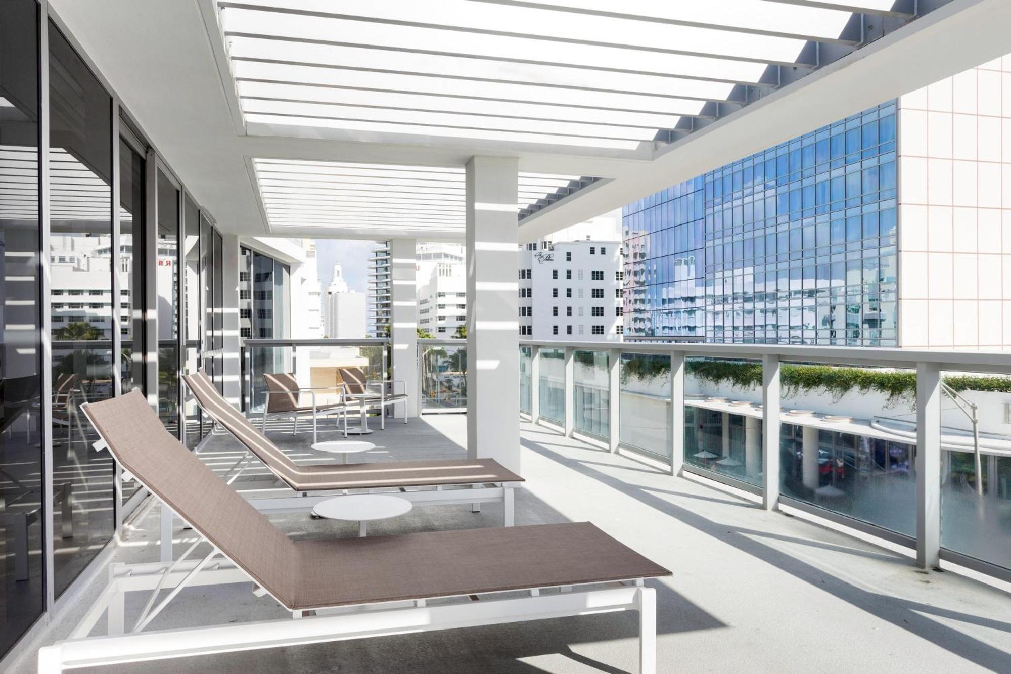 Ac Hotel By Marriott Miami Beach Bagian luar foto