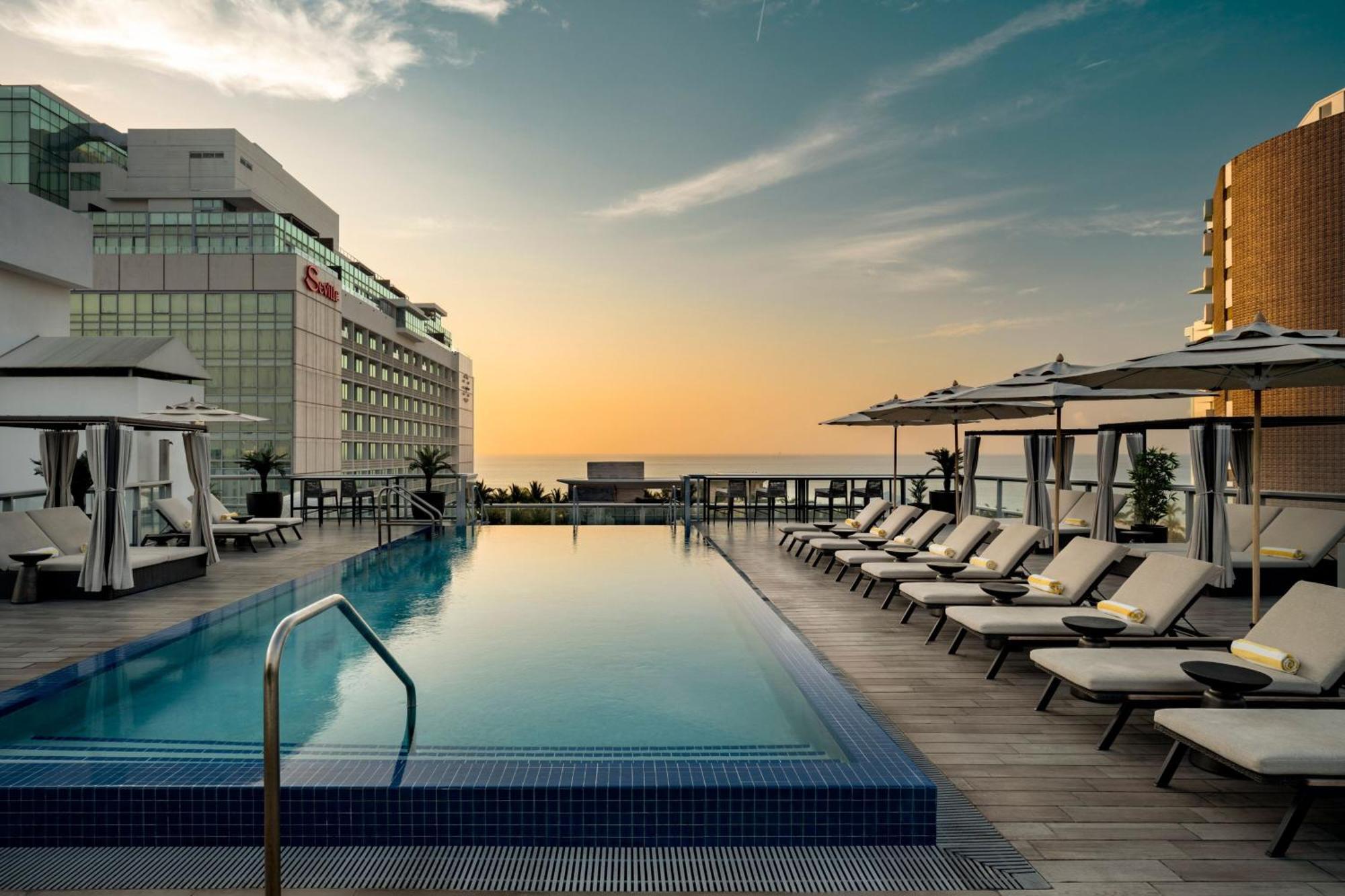 Ac Hotel By Marriott Miami Beach Bagian luar foto